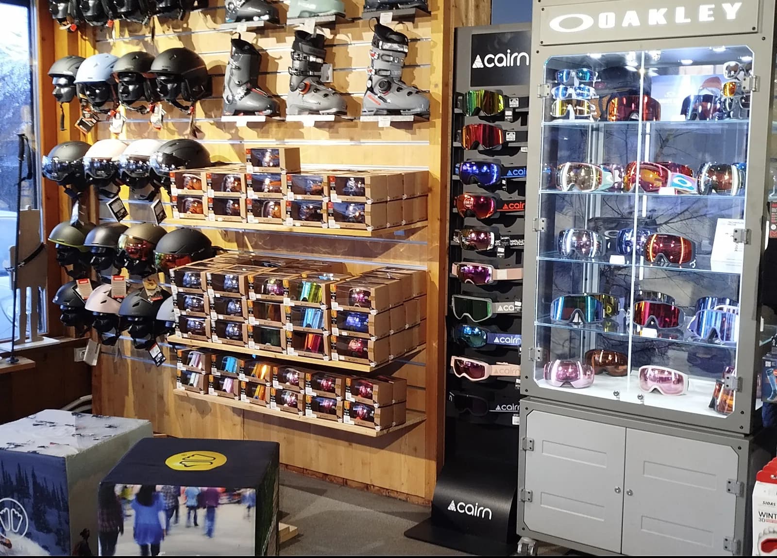 Matériel, casques et masques de ski en boutique Pierre Penz Sports
