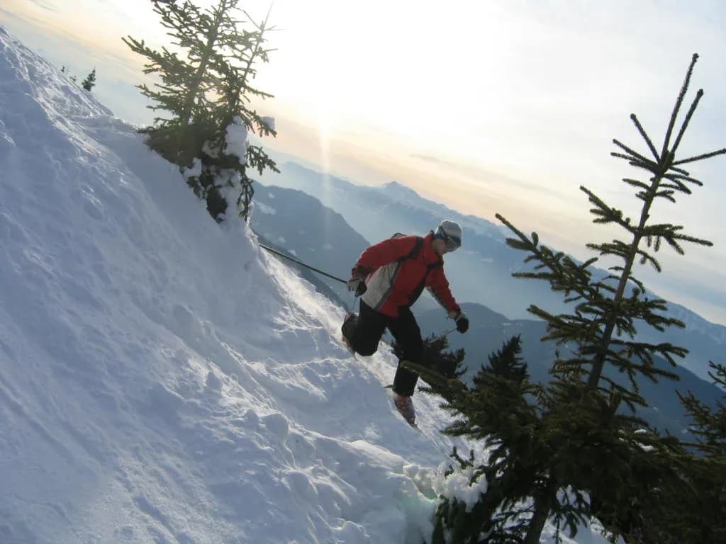 Skieur télémark sur le secteur du Bettex à Saint-Gervais